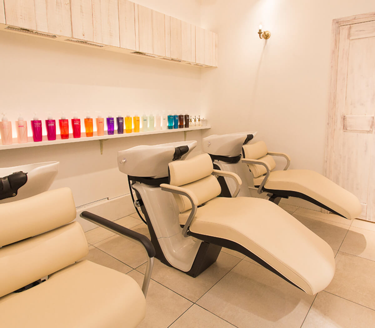 生田店の店内写真